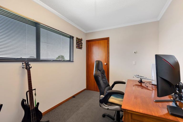 Photo of property in 77a Dixon Avenue, Hawera, 4610