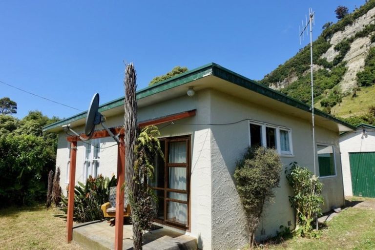 Photo of property in 67 Glasseye Drive, Little Wanganui, Karamea, 7893