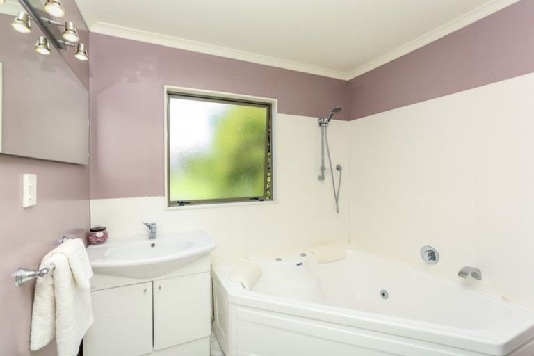 Photo of property in 365 Saint Aubyn Street, Moturoa, New Plymouth, 4310