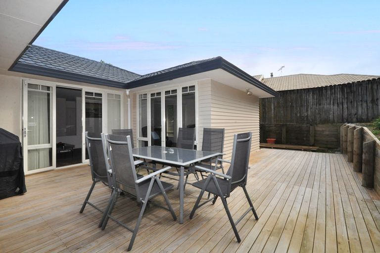 Photo of property in 26 Bellville Drive, Clendon Park, Auckland, 2103