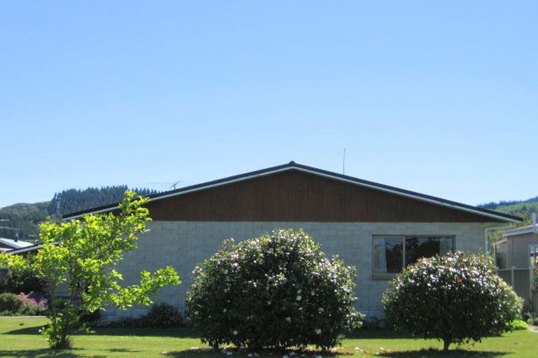 Photo of property in 5 Emily Street, Riverdale, Gisborne, 4010