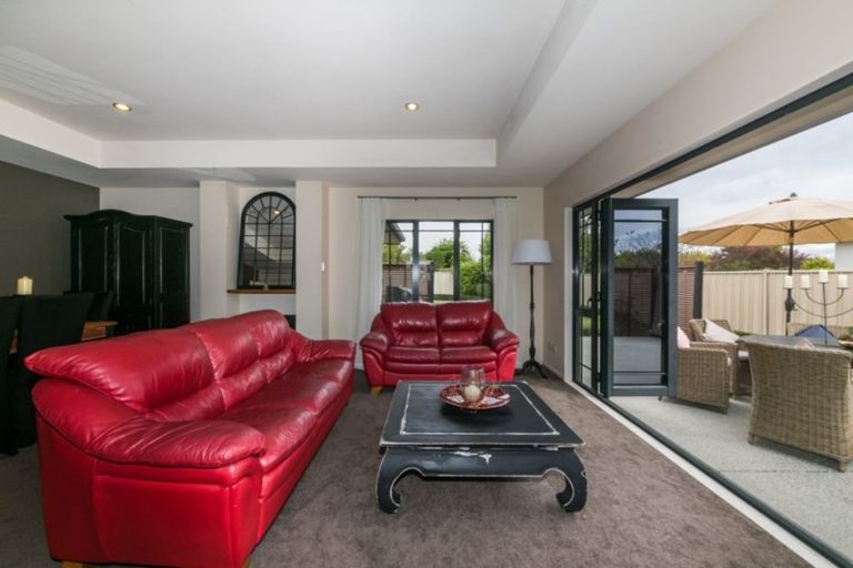 Photo of property in 6 Bourke Place, Havelock North, 4130