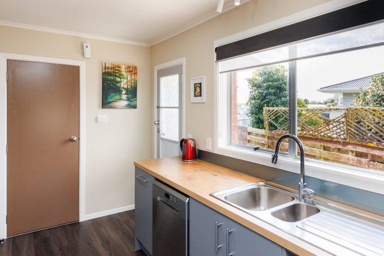 Photo of property in 10a Peters Avenue, Cloverlea, Palmerston North, 4412