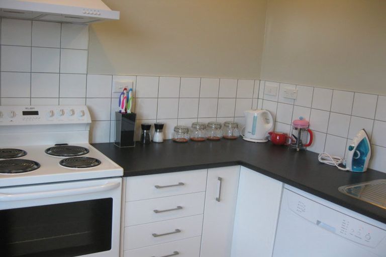 Photo of property in 424 Evans Bay Parade, Hataitai, Wellington, 6021