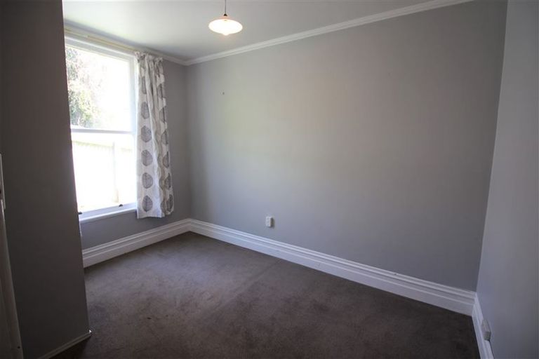 Photo of property in 125 Wellington Street, Picton, 7220