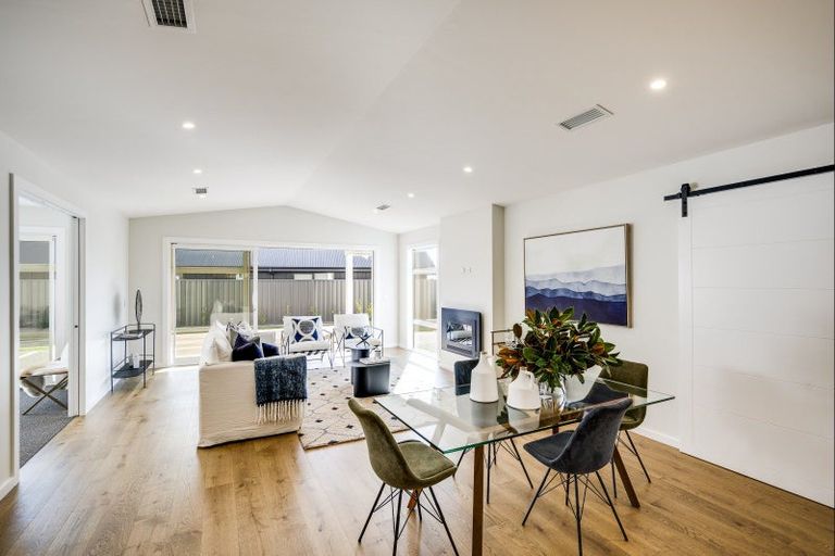 Photo of property in 18 Rich Rise, Havelock North, 4130