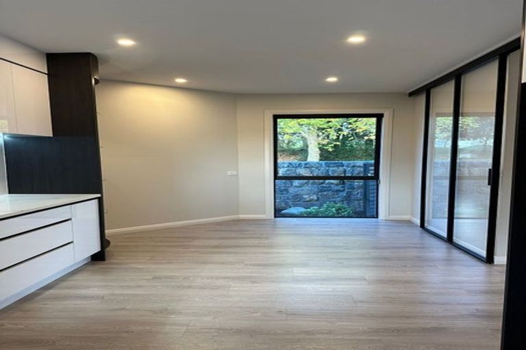 Photo of property in 65a Seabrook Avenue, New Lynn, Auckland, 0600
