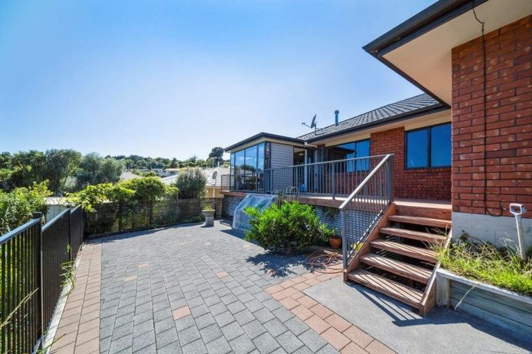 Photo of property in 223 Heta Road, Merrilands, New Plymouth, 4312