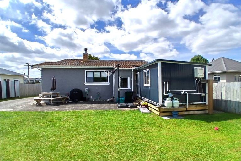 Photo of property in 205 Hakanoa Street, Huntly, 3700