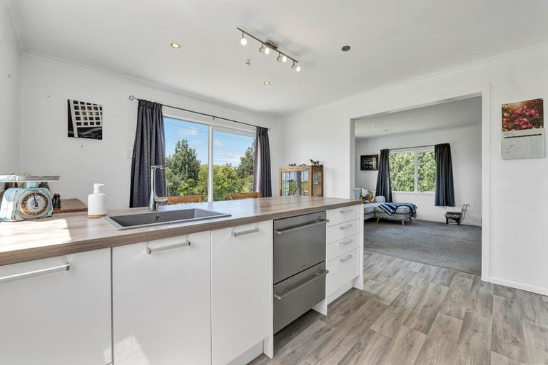 Photo of property in 282 Warea Road, Warea, New Plymouth, 4381