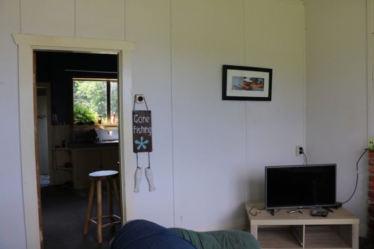 Photo of property in 14 Rata Street, Kaka Point, 9271