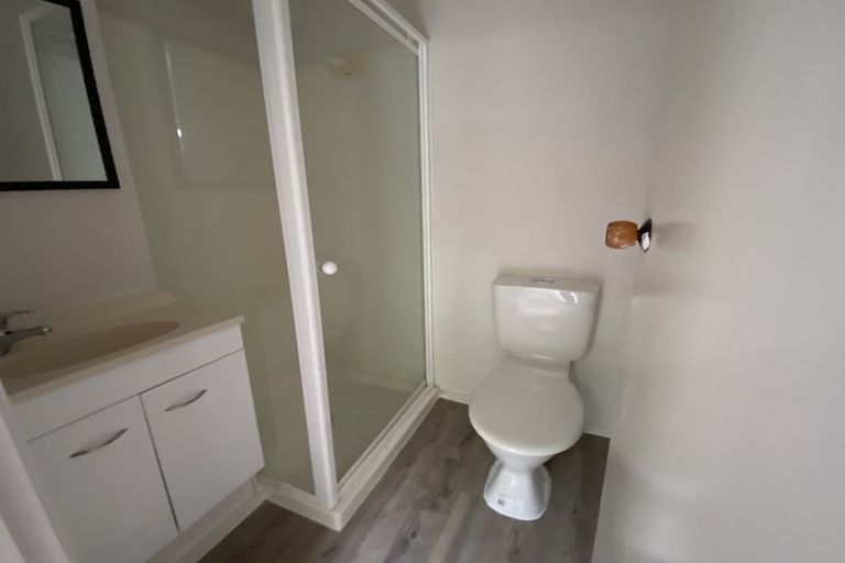 Photo of property in 33 Reynolds Place, Torbay, Auckland, 0630