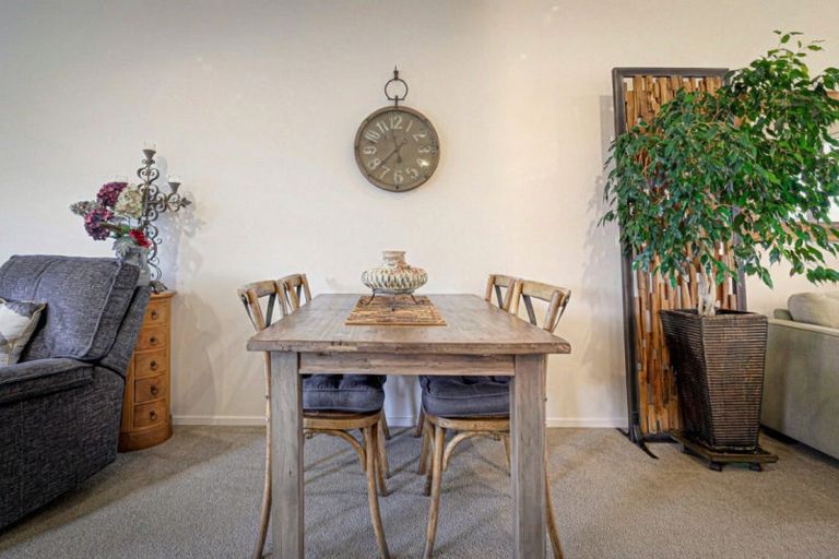 Photo of property in 12 Easby Way, Flagstaff, Hamilton, 3210