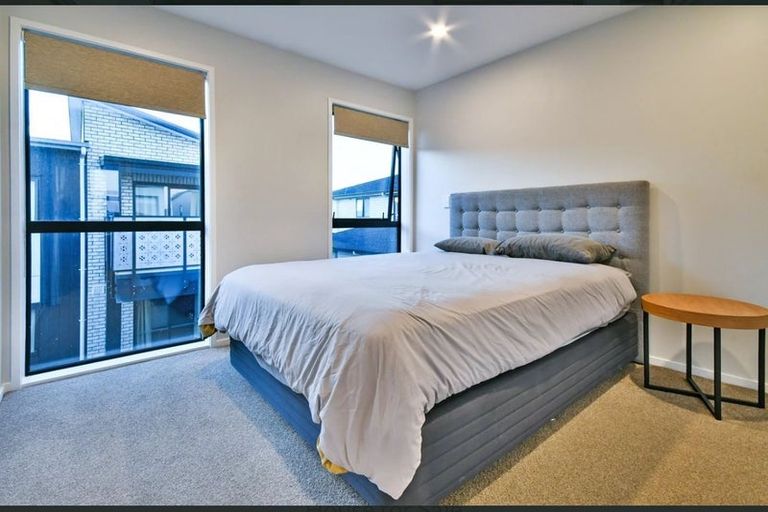 Photo of property in 1/21 Parson Lane, Papatoetoe, Auckland, 2025