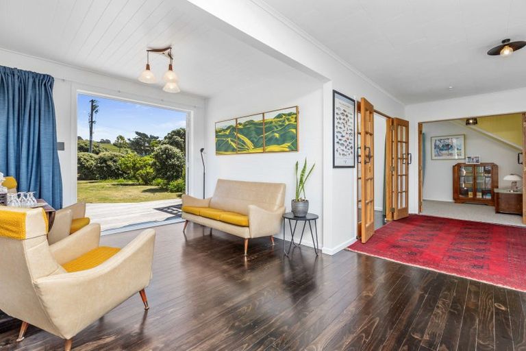 Photo of property in 97 Blue Pacific Parade, Riversdale Beach, Masterton, 5872