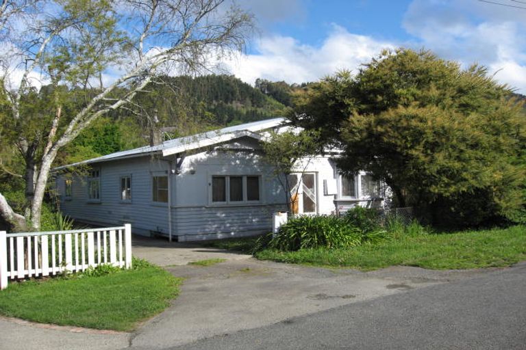 Photo of property in 9 Renwick Place, Nelson South, Nelson, 7010