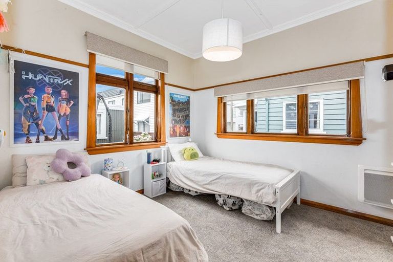 Photo of property in 10 Chelsea Street, Miramar, Wellington, 6022