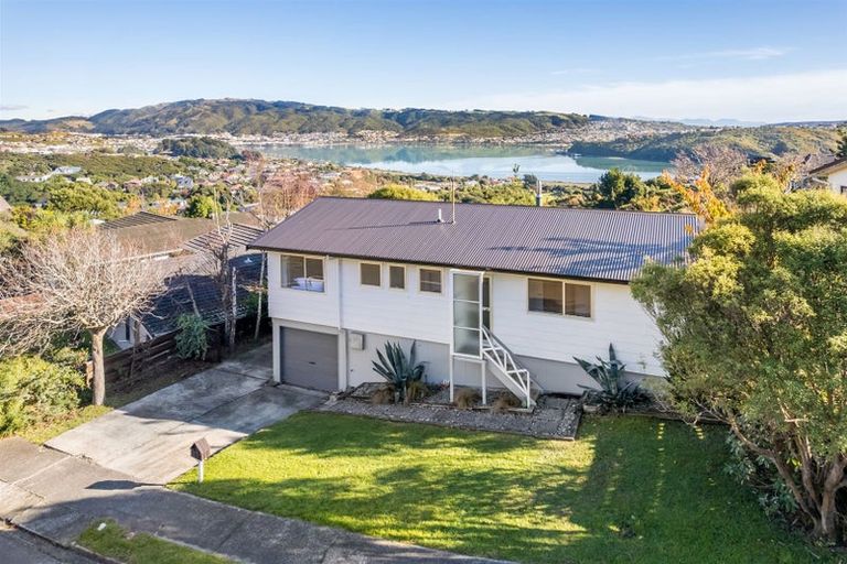 Photo of property in 74 Eskdale Road, Papakowhai, Porirua, 5024
