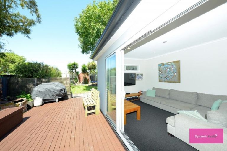 Photo of property in 23 Falcon Street, New Brighton, Christchurch, 8061