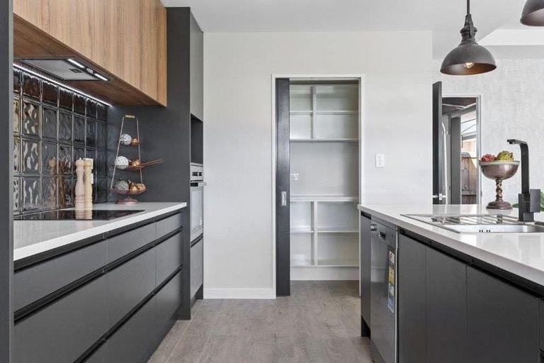 Photo of property in 1 Jasmine Street, Woodend, 7610