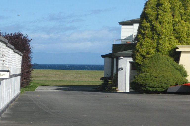 Photo of property in 2/11 Stanley Street, Wharewaka, Taupo, 3330