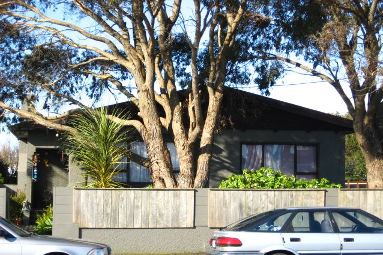 Photo of property in 1/33 Sanders Avenue, Westown, New Plymouth, 4310