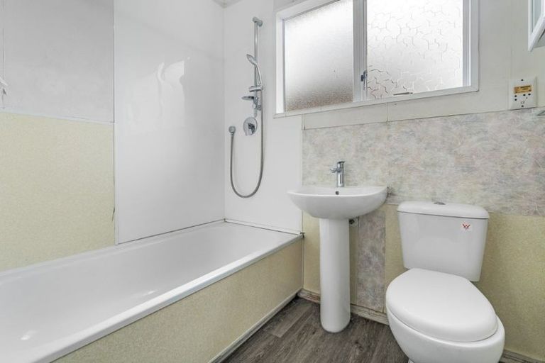 Photo of property in 49c Mahoe Street, Melville, Hamilton, 3206