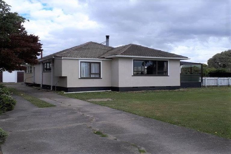 Photo of property in 65 Good Street, Rangiora, 7400