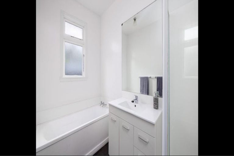 Photo of property in 2/53 Fleming Street, North New Brighton, Christchurch, 8083