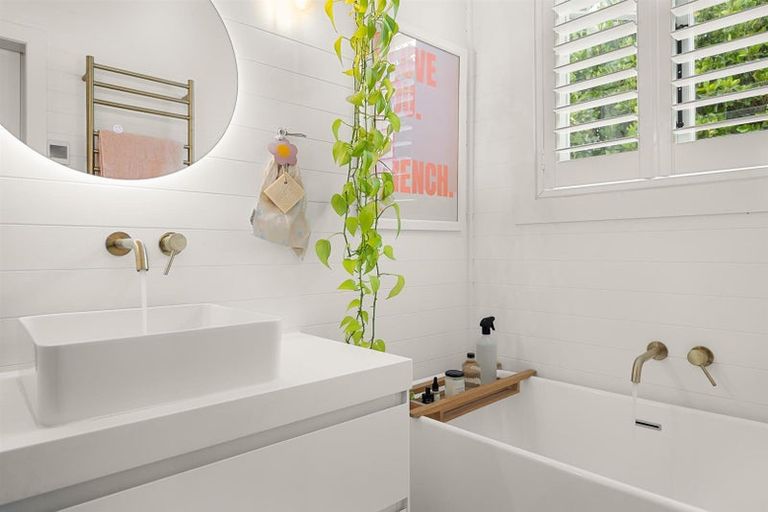 Photo of property in 173 Taha Road, Waimauku, 0881