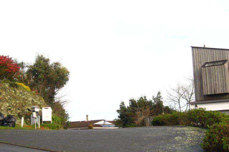 Photo of property in 10 Bengal Drive, Cashmere, Christchurch, 8022