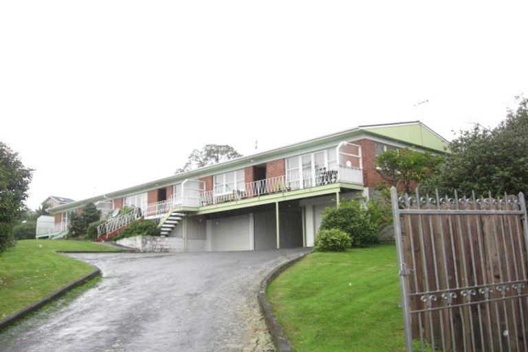 Photo of property in 1/7 Castleton Drive, Howick, Auckland, 2014