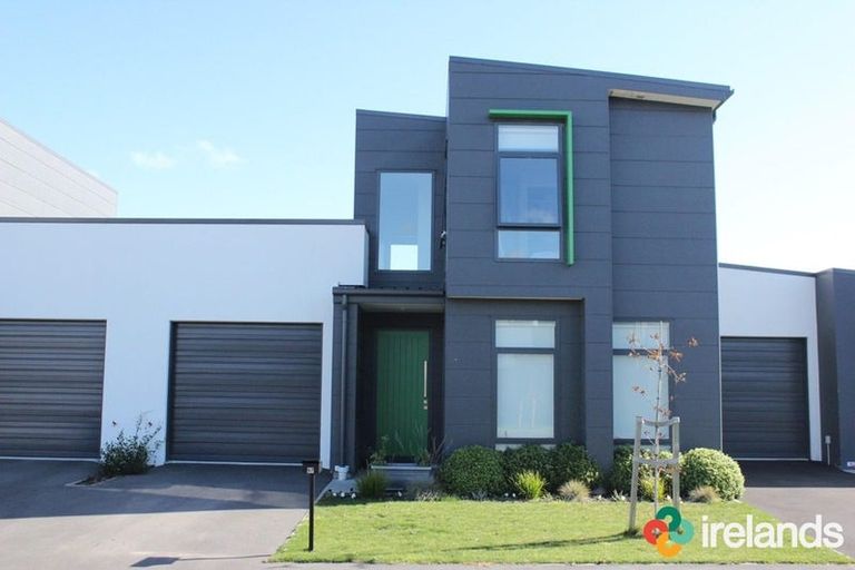 Photo of property in 97 Manakura Street, Russley, Christchurch, 8042