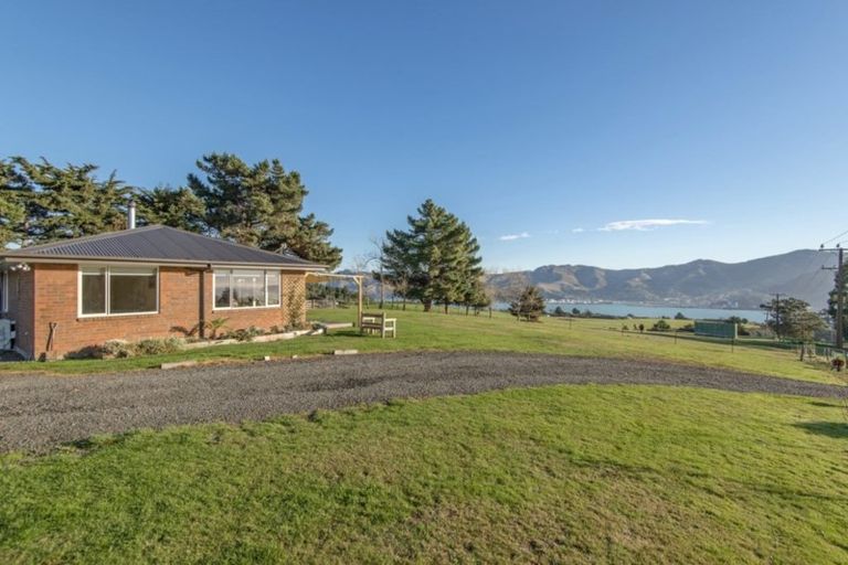 Photo of property in 2 Mount Herbert Peak Road, Diamond Harbour, 8972
