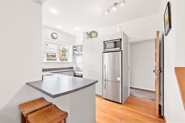 Photo of property in 5 Thornycroft Avenue, Epuni, Lower Hutt, 5011