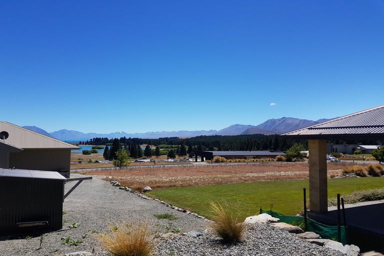 Photo of property in 5 Rankin Rise, Lake Tekapo, 7999