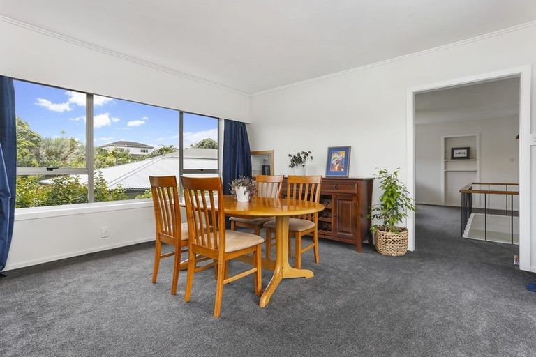 Photo of property in 939 Beach Road, Torbay, Auckland, 0630