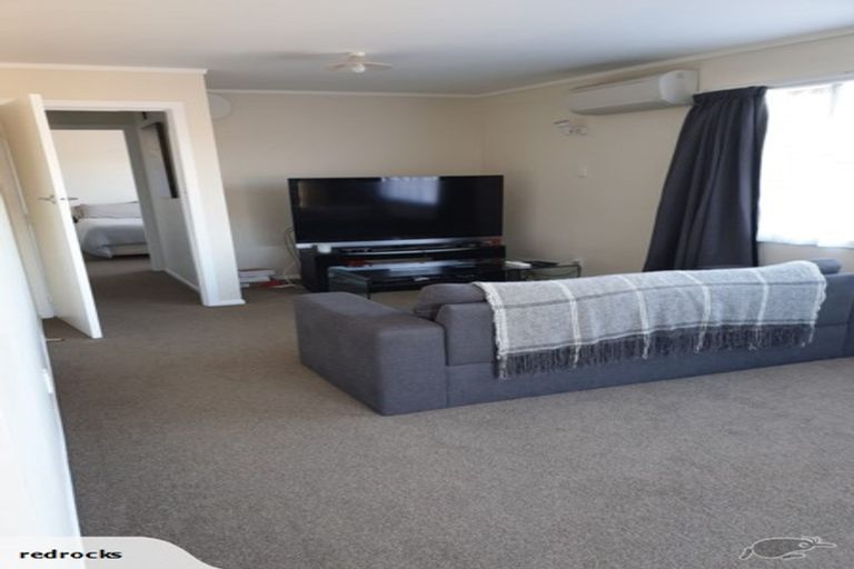 Photo of property in 1/6 Montreal Grove, Kingston, Wellington, 6021