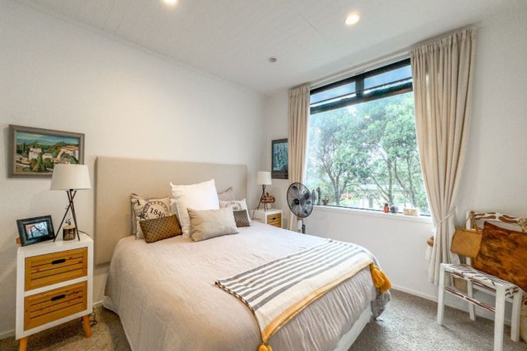 Photo of property in 112 Pohutukawa Crescent, Whangamata, 3620
