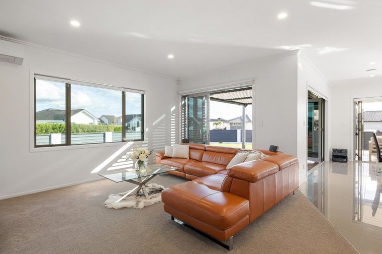 Photo of property in 18 Batten Drive, Flagstaff, Hamilton, 3210