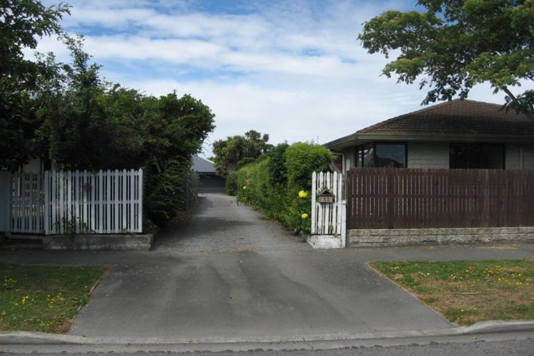 Photo of property in 32 Oxley Avenue, St Albans, Christchurch, 8014