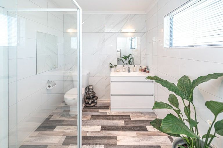 Photo of property in 13 Kamahi Street, Castlecliff, Whanganui, 4501