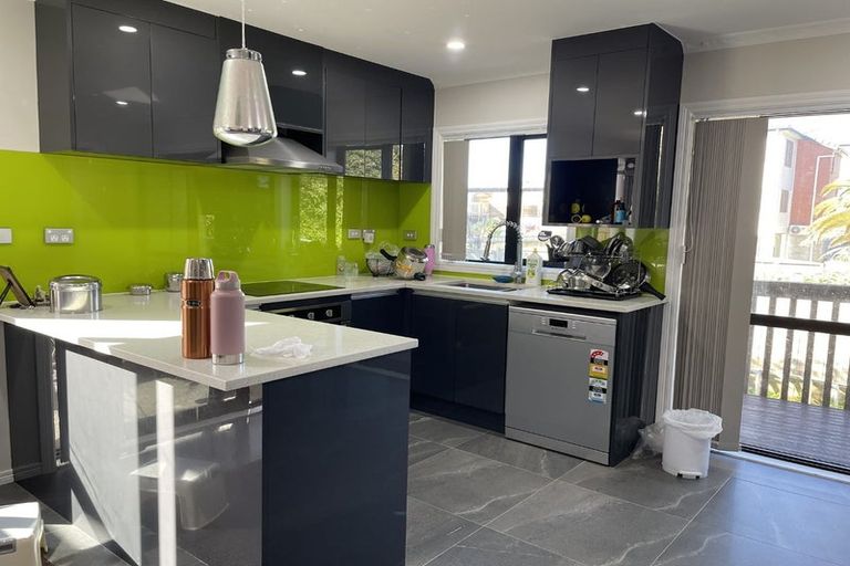 Photo of property in 2/20 Wedgwood Avenue, Mangere East, Auckland, 2024