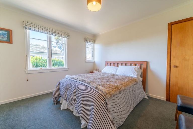 Photo of property in 15 Sandringham Street, Oamaru North, Oamaru, 9400