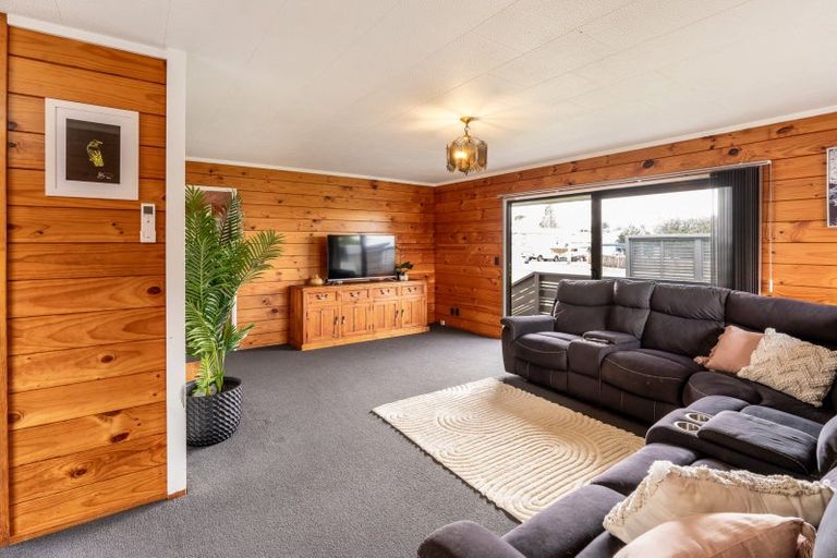 Photo of property in 28 Mahi Road, Te Kauwhata, 3710
