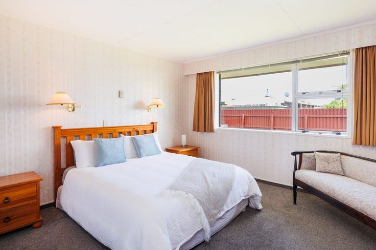 Photo of property in 29b Raglan Avenue, Cloverlea, Palmerston North, 4412