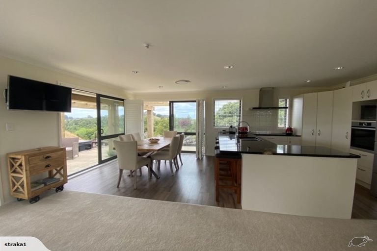 Photo of property in 684 Blackbridge Road, Waitoki, Kaukapakapa, 0871