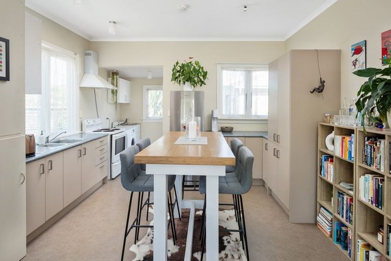 Photo of property in 63 Hutcheson Street, Mayfield, Blenheim, 7201