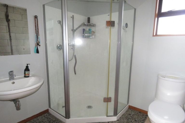 Photo of property in 16 Coates Street, Westport, 7825