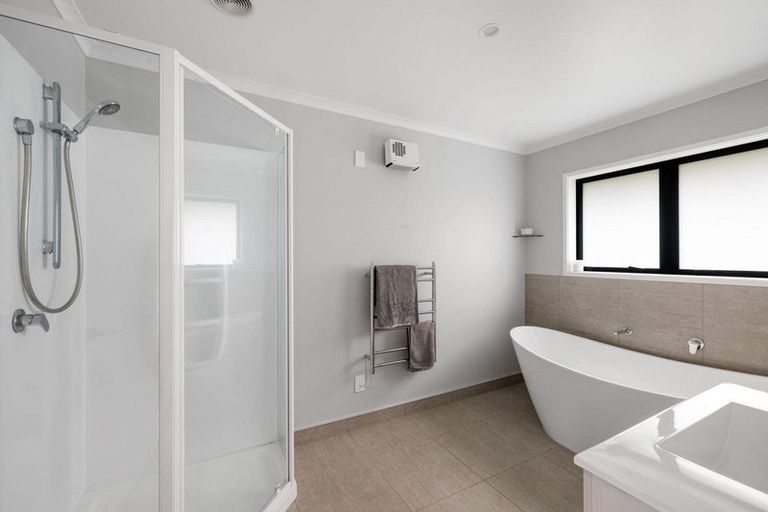 Photo of property in 39a Norfolk Drive, Cambridge, 3434